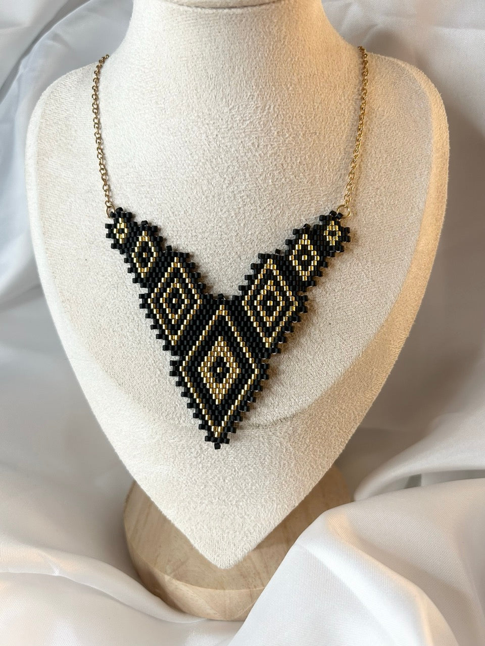 COLLIER Bellina